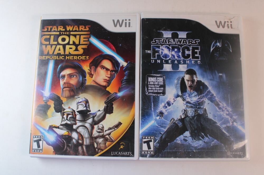 Star Wars Bundle - Nintendo Wii Lot of 2 Games (Force Unleashed 2 + Clone Wars)